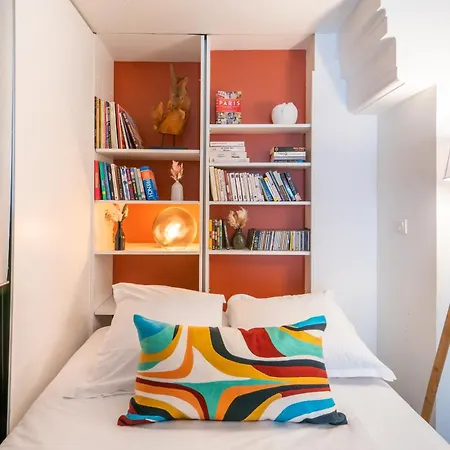 Spacious Family Apartment Near Bastille & Marais-2